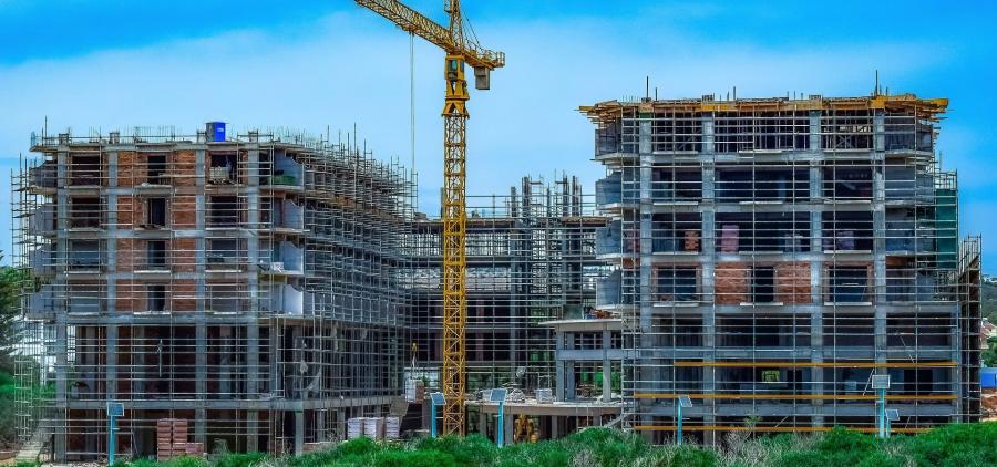 Les mises en chantier de logements neufs en baisse de 4,3% d'avril à juin