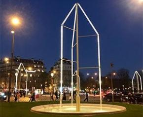 Des fontaines lumineuses des frères Bouroullec inaugurées sur les Champs-Élysées