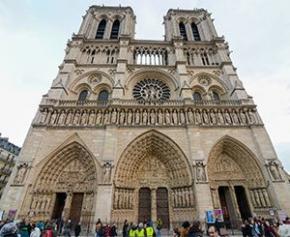 "Pas de pression" sur le calendrier des travaux de Notre-Dame selon Riester