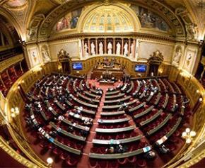 Le Sénat vote la création de nouvelles filières pollueur-payeur