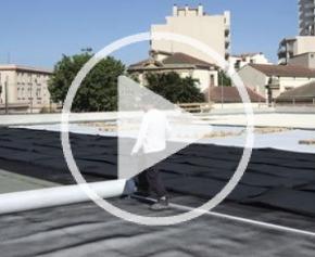 Wateroof de Siplast : étanchéité et rétention d'eau de pluie pour toitures-terrasses