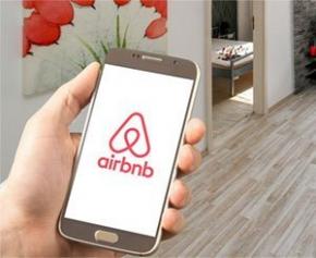 Airbnb fait un pas vers la transparence demandée par les villes