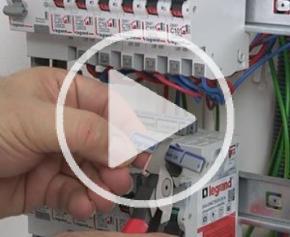 Adding an oven circuit in a Legrand electrical panel
