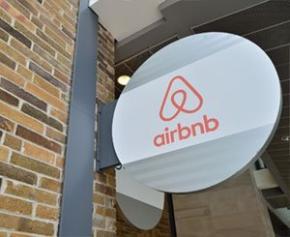 Le numéro d'enregistrement désormais obligatoire à Paris pour louer sur Airbnb