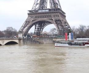 Is a new hundred-year flood threatening Paris?