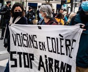 The "excesses" of temporary rental denounced in front of Airbnb's Paris headquarters