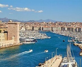 Plus de 200 propriétaires à Marseille déposent un recours contre la...