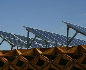 La SNCF veut multiplier les panneaux solaires sur son foncier