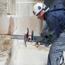 220V electric chainsaw for cutting heavily reinforced concrete, stones and masonry