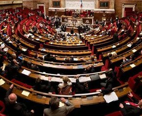 L'Assemblée adopte des mesures décriées contre les squats et les loyers impayés