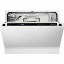 Compact built-in dishwasher 55 cm