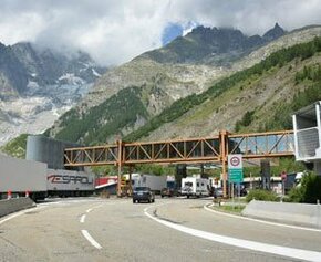 The Mont-Blanc tunnel will close for 15 weeks in 2023 and then in 2024 to...