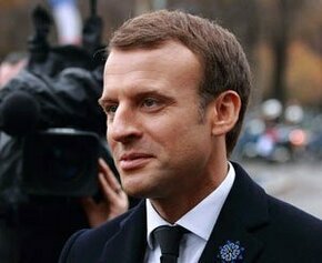 Macron advocates a "double shock" to respond to the housing crisis...