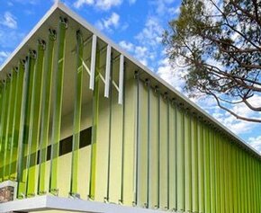 Brise-soleil : le virage du bâtiment haute performance énergétique