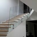 Point de fixation pour verre