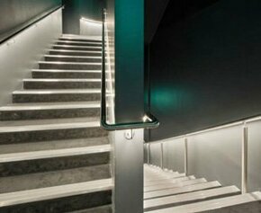 Main-courante Crosilux LED : une solution lumineuse, résistante et esthétique