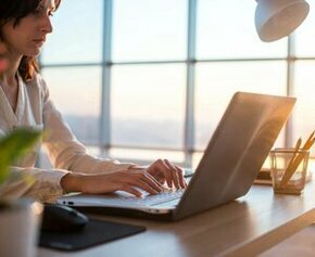 100% télétravail ? Le fantasme d’un monde sans bureau battu en brèche