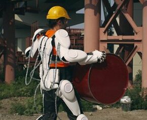 Expérimentation inédite pour intégrer les exosquelettes sur les...