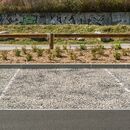 Plaque stabilisatrice de gravier en milieu urbain