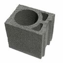 Bloc béton destiné à la réalisation des angles de murs