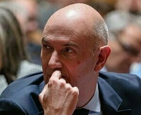 Budget : le ministre de l'Economie met en garde contre "la sorcellerie fiscale"