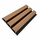 Premier bardage en bois composite bicolore, aspect claire-voie