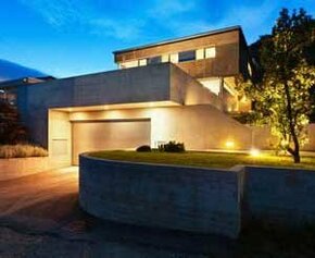 Automatisez votre éclairage en fonction de la luminosité ambiante avec les interrupteurs crépusculaires