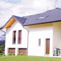Ready-to-use spray coating for thermal insulation of buildings