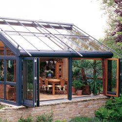 Wood-aluminum veranda with thermal insulation