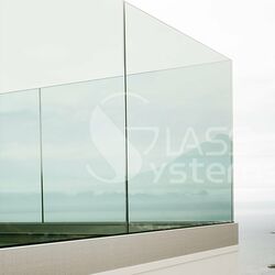Glass Railing: the panoramic guardrail without vertical profiles
