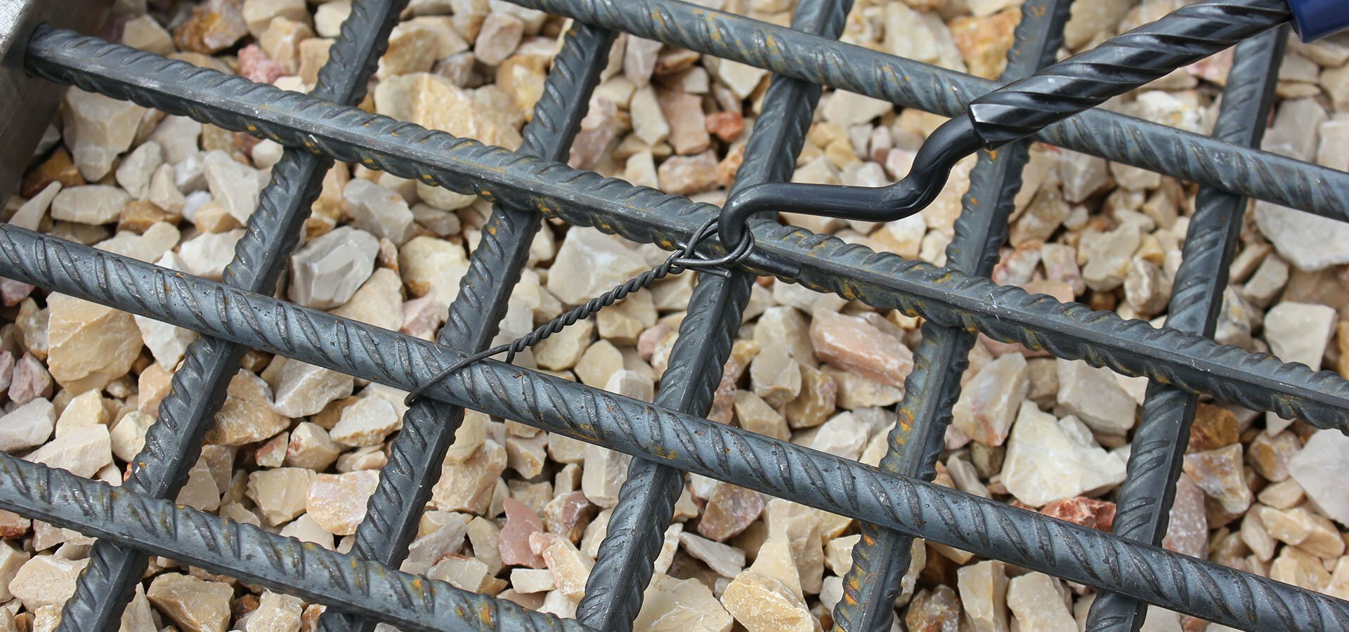 Lieur automatique pour liens à boucles - © Edma Illustration